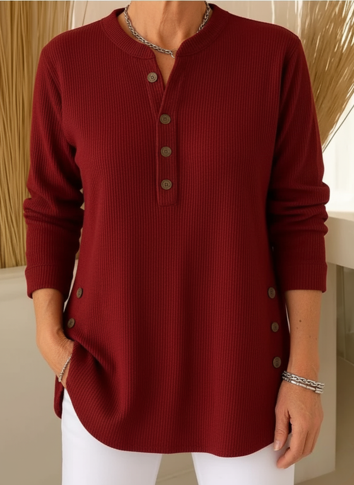 Brenda | Elegant Button-Detail Winter Sweater