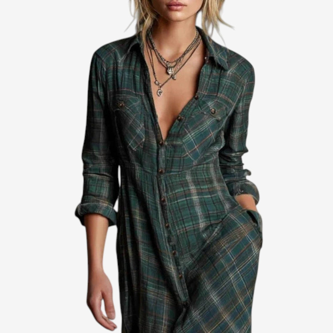 Carisse - Collared Minimalist Dress
